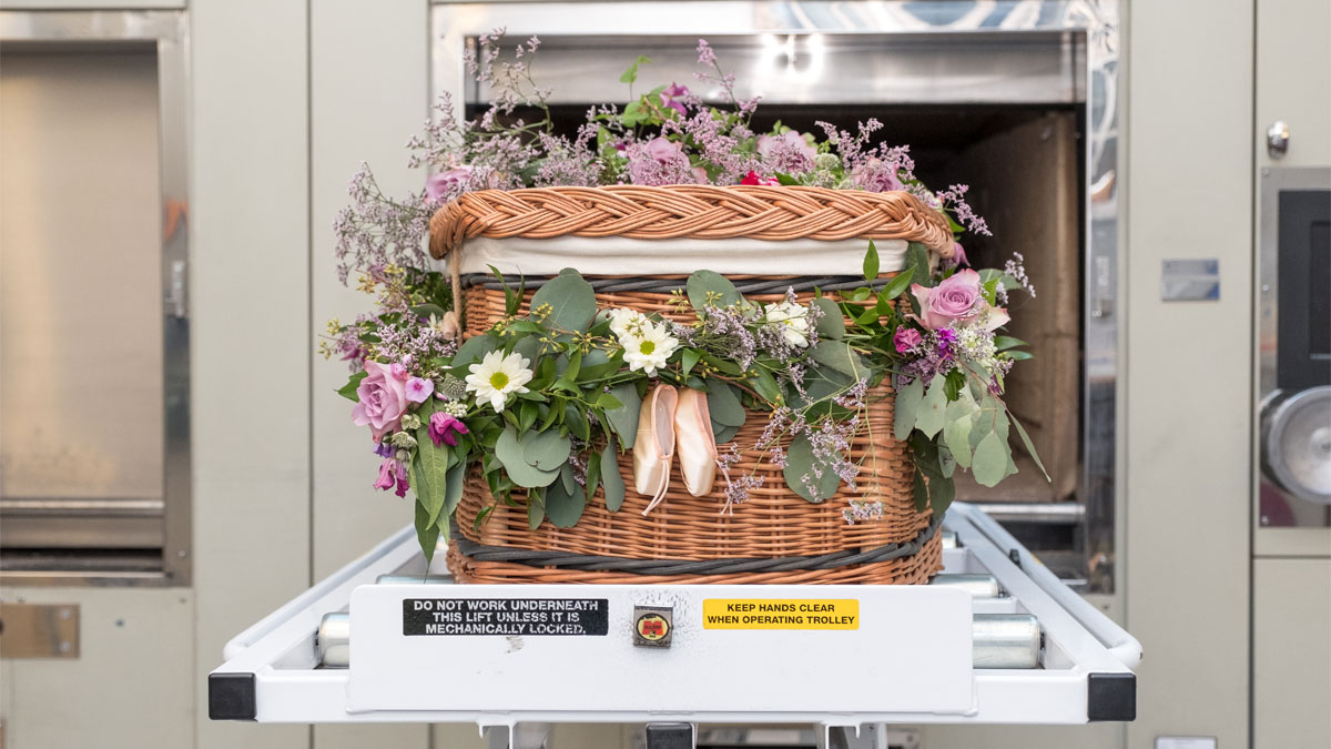 Main Differences Between A Cremation And Burial Service