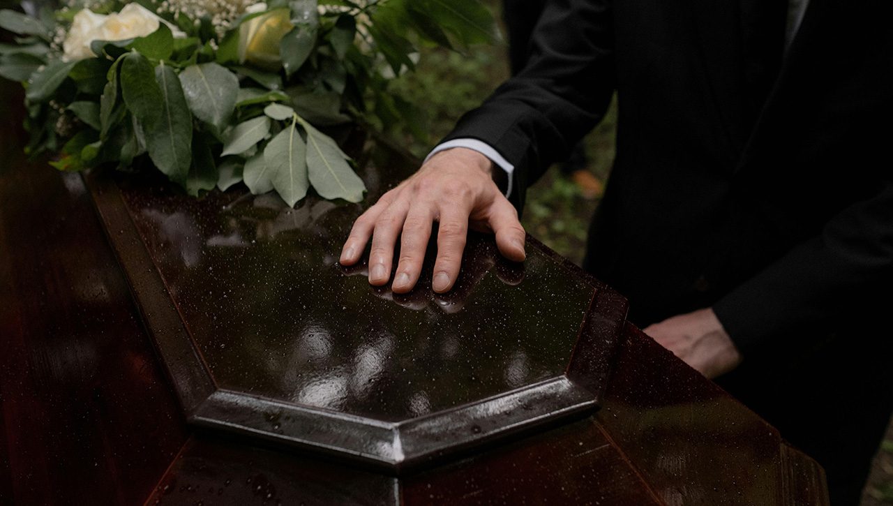 Pre-Planning A Funeral In Singapore: A Checklist To Follow | SG Casket